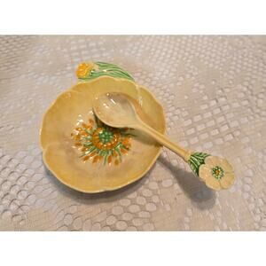 Carlton Ware Buttercup Dish Porcelain Picnic Serve ware Australian Design
